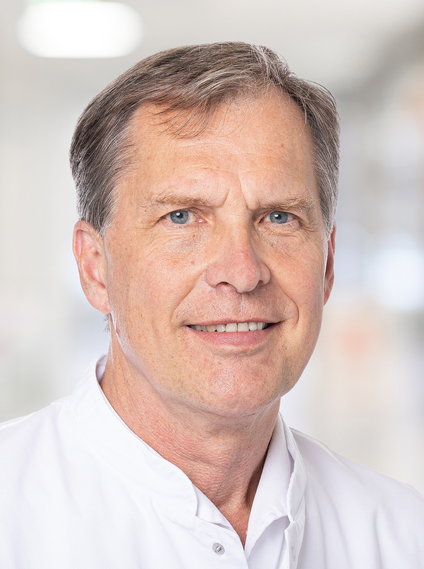 Dr. Thomas Kyriss 